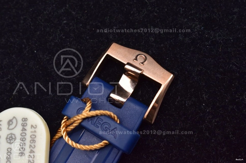 Best Seamaster Ceramic A8800 Blue VSF RG Diver 300M 1:1 Bracelet Blue On SS Dial SS Edition 1217